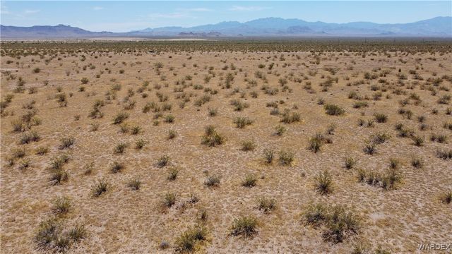 3 lots S Kingman Trail, Golden Valley, AZ 86413
