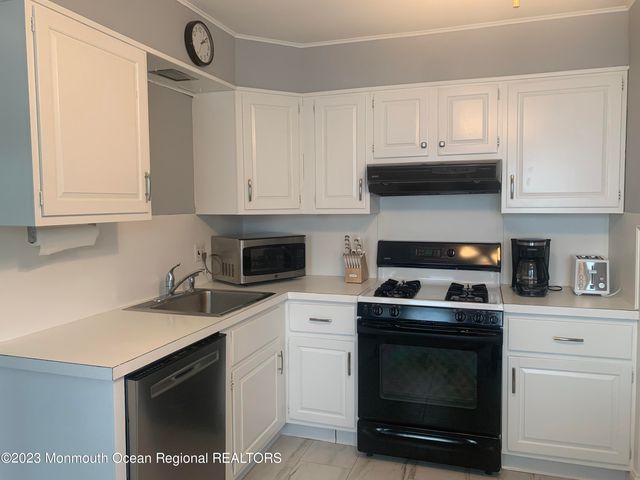 312 Salem Avenue, Spring Lake, NJ 07762