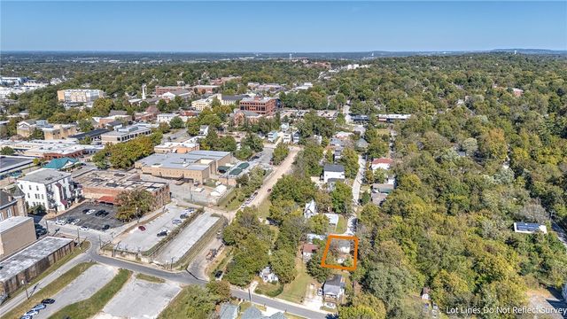 171 E Meadow Street, Fayetteville, AR 72701