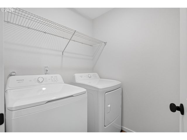 533 Upland Ave, Woodburn, OR 97071