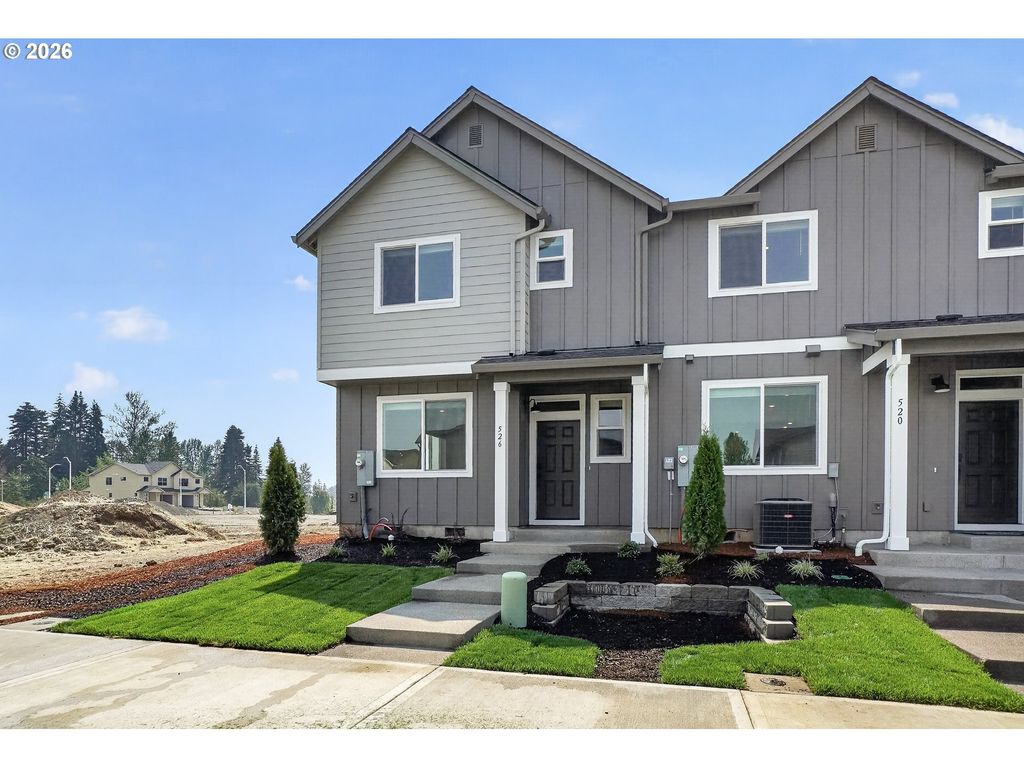 533 Upland Ave, Woodburn, OR 97071