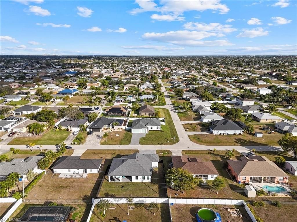 Image 36 of property listing at 3015 SW 10th AVE, Cape Coral, FL 33914