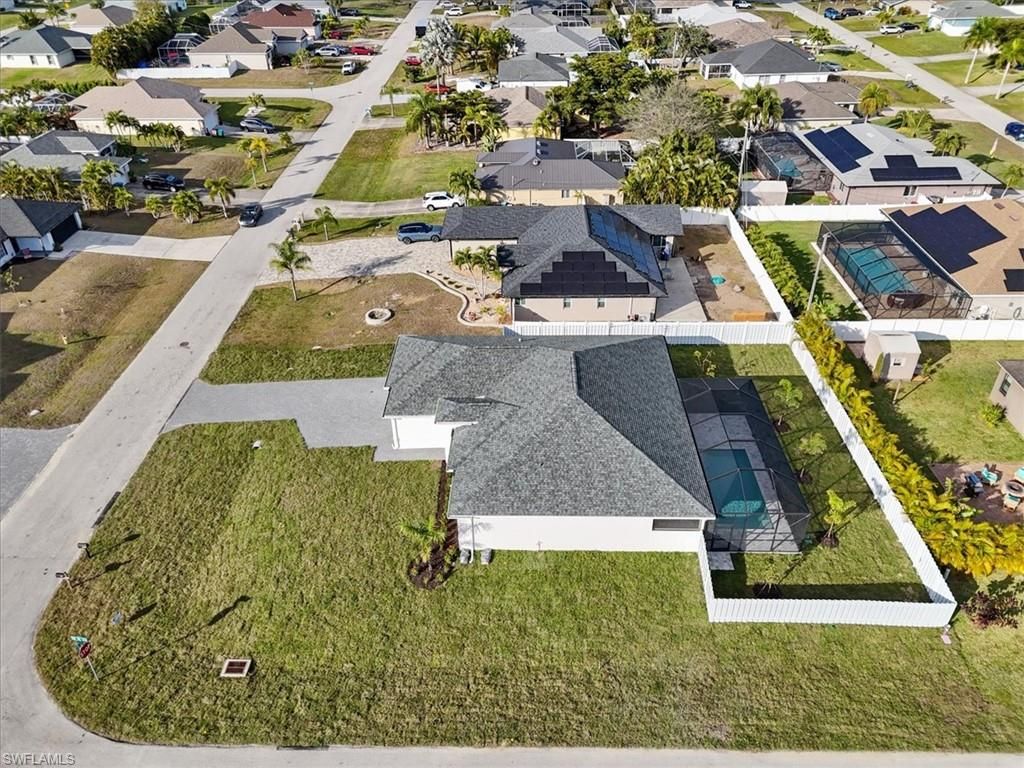 Image 39 of property listing at 3015 SW 10th AVE, Cape Coral, FL 33914