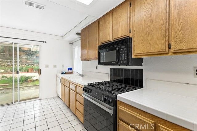 6383 Cherry Hill, Banning, CA 92220