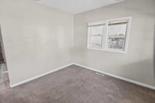 1248 Wells Street, Burton, MI 48529