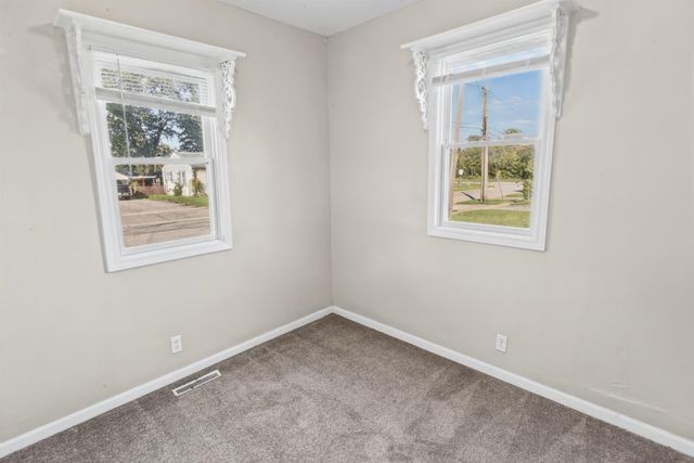 1248 Wells Street, Burton, MI 48529