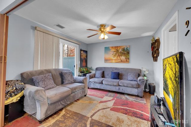 89 Doe Court, South Brunswick, NJ 08852