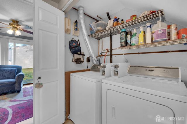 89 Doe Court, South Brunswick, NJ 08852