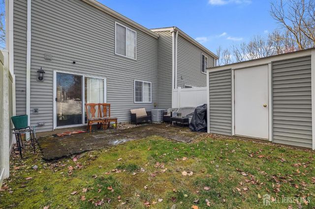 89 Doe Court, South Brunswick, NJ 08852