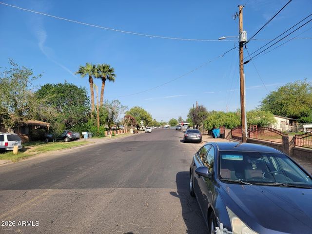729 W ATLANTA Avenue, Phoenix, AZ 85041