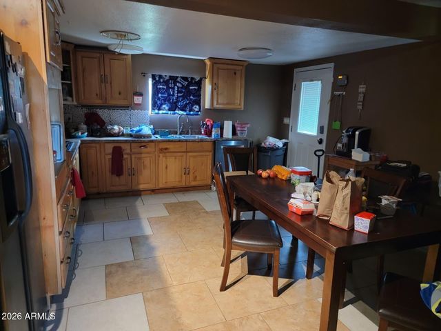 729 W ATLANTA Avenue, Phoenix, AZ 85041