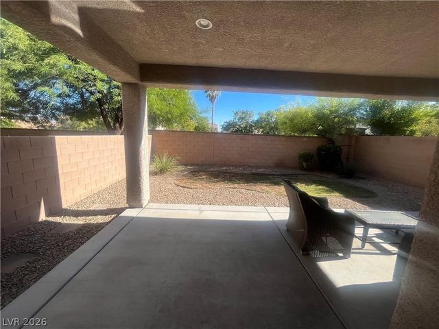 8461 Blacktip Avenue, Las Vegas, NV 89117