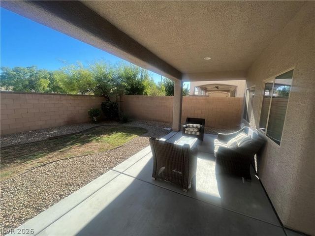 8461 Blacktip Avenue, Las Vegas, NV 89117