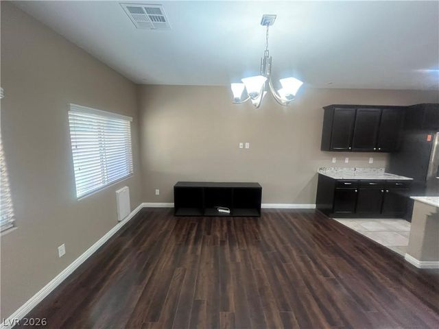 8461 Blacktip Avenue, Las Vegas, NV 89117