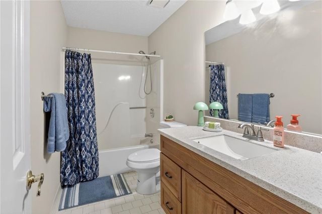 90 Hoglen Drive, Covington, GA 30016