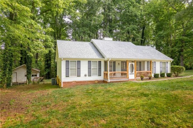 90 Hoglen Drive, Covington, GA 30016