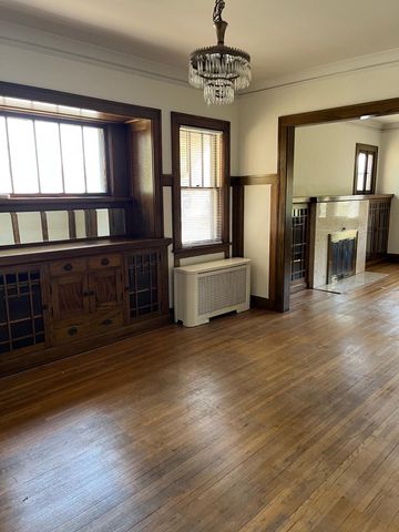 4153 Park Avenue, Minneapolis, MN 55407