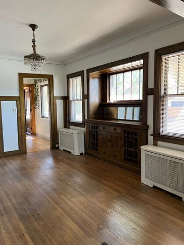 4153 Park Avenue, Minneapolis, MN 55407