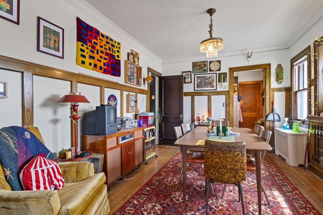 4153 Park Avenue, Minneapolis, MN 55407