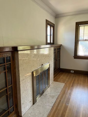 4153 Park Avenue, Minneapolis, MN 55407