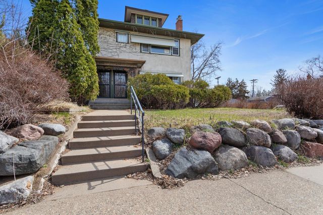 4153 Park Avenue, Minneapolis, MN 55407