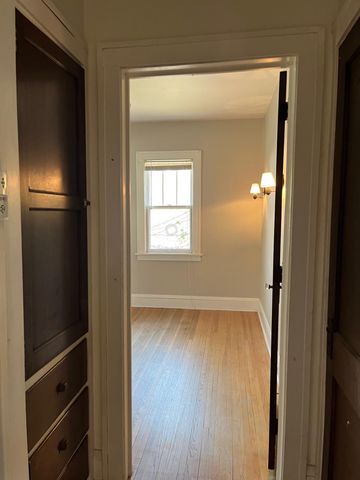 4153 Park Avenue, Minneapolis, MN 55407