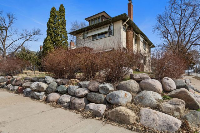 4153 Park Avenue, Minneapolis, MN 55407