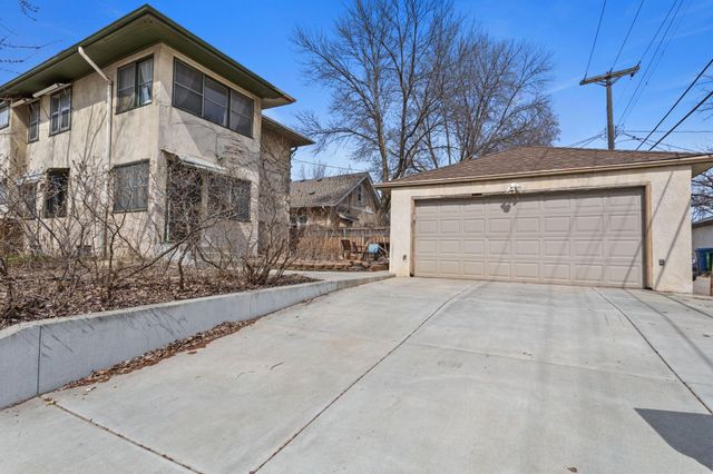 4153 Park Avenue, Minneapolis, MN 55407