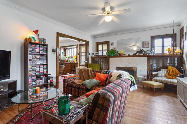 4153 Park Avenue, Minneapolis, MN 55407