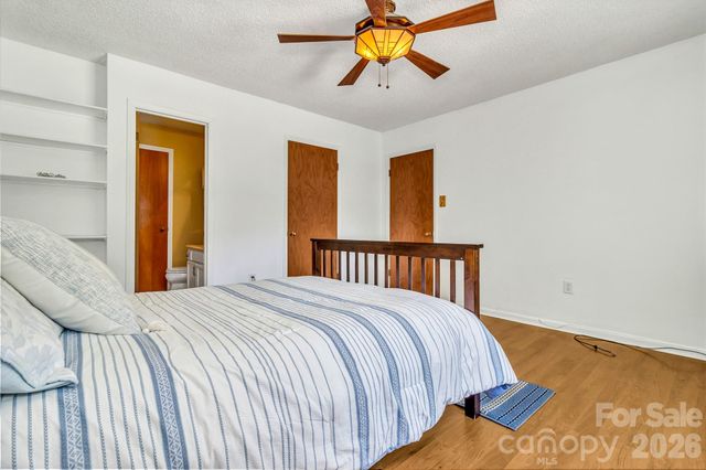 5 Fairway Drive, Arden, NC 28704