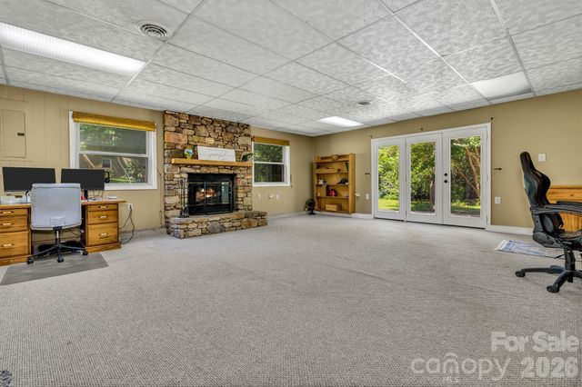 5 Fairway Drive, Arden, NC 28704