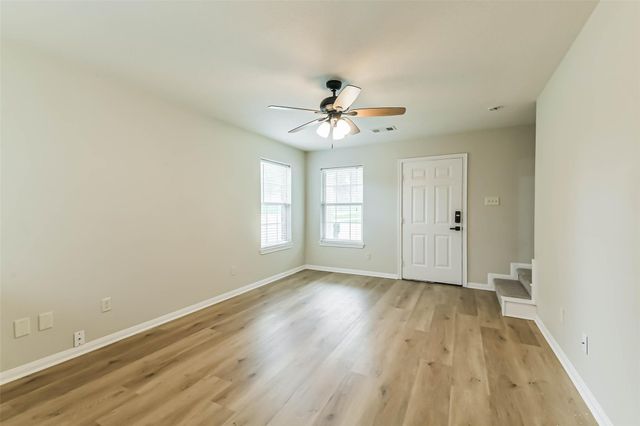 1799 League Line Road 1, Conroe, TX 77304