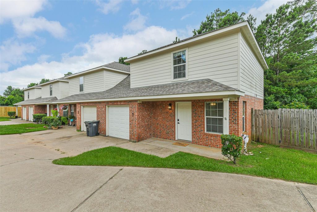 1799 League Line Road 1, Conroe, TX 77304