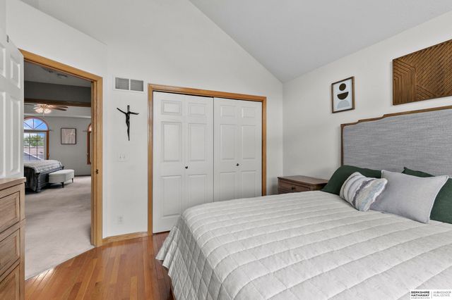 6120 Cheney Ridge Circle, Lincoln, NE 68516