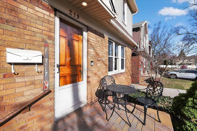 219 N Edison Avenue, Royal Oak City, MI 48067