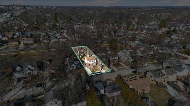 219 N Edison Avenue, Royal Oak City, MI 48067