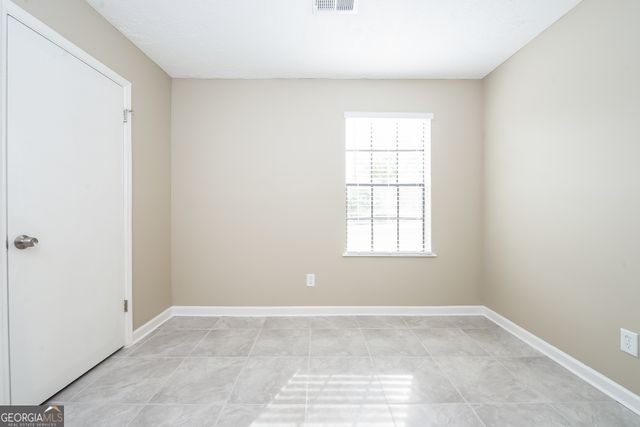 5722 Phillips Drive, Morrow, GA 30260