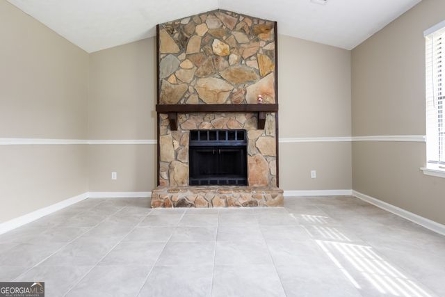 5722 Phillips Drive, Morrow, GA 30260