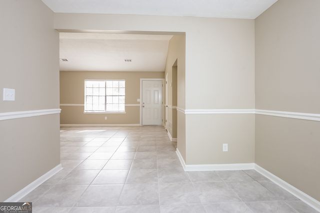 5722 Phillips Drive, Morrow, GA 30260