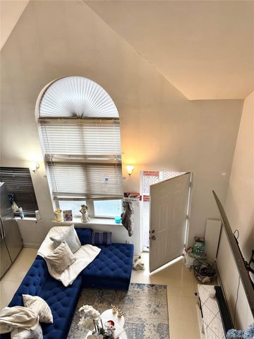 13-03 A 128th St, College Point, NY 11356