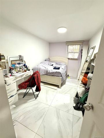 13-03 A 128th St, College Point, NY 11356