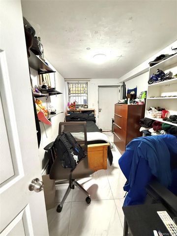 13-03 A 128th St, College Point, NY 11356
