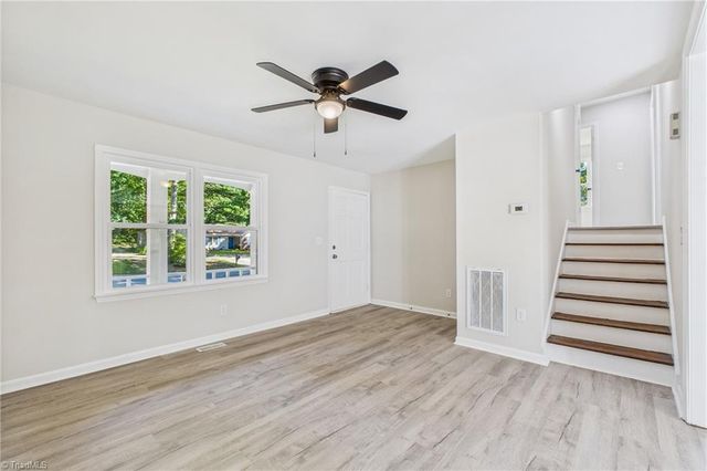 4709 Chaucer Drive, Greensboro, NC 27407