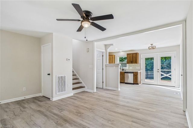 4709 Chaucer Drive, Greensboro, NC 27407