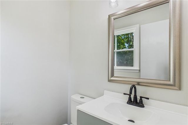 4709 Chaucer Drive, Greensboro, NC 27407