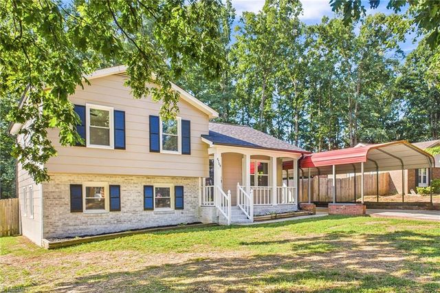 4709 Chaucer Drive, Greensboro, NC 27407
