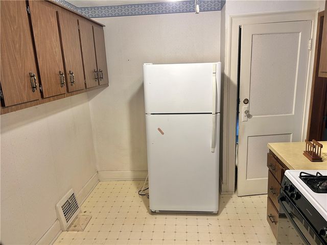 203 Summit Ave, Canonsburg, PA 15317