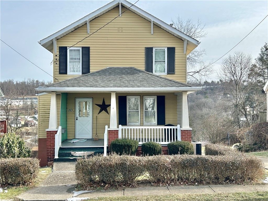 203 Summit Ave, Canonsburg, PA 15317