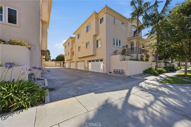 2142 Washington, Torrance, CA 90501
