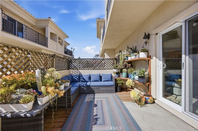 2142 Washington, Torrance, CA 90501